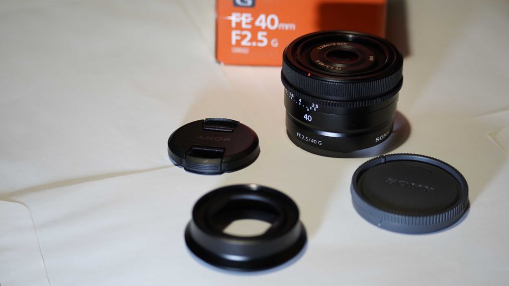 Sony 40mm f2.5 G