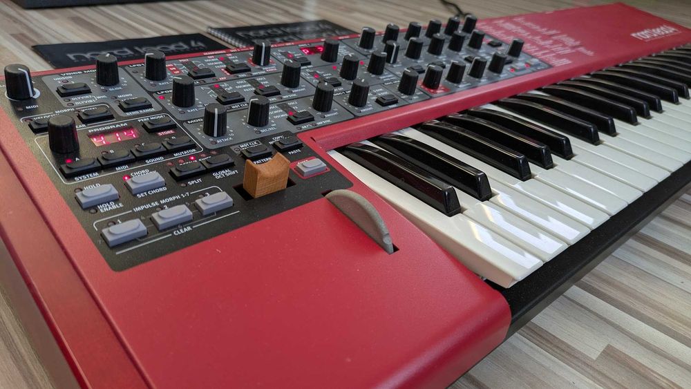 Dla Ciebie wszystko - nord lead 2 - w kategorii Instrumenty
