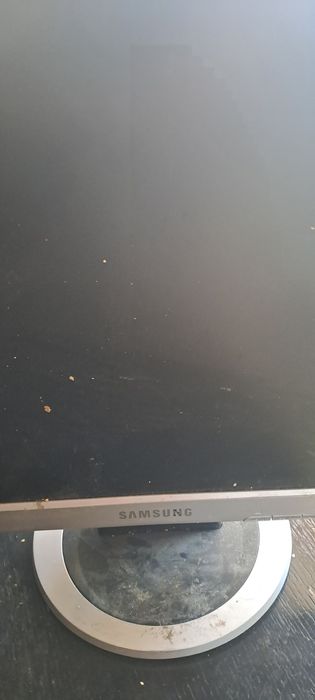 Мониторы на запчасти и рабочие и комп