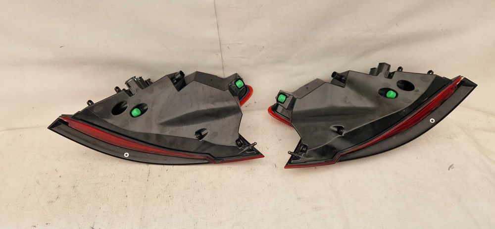 Audi E-tron 4KE Q4 Q6 Q8 GT фари задні фонарі рест дорест