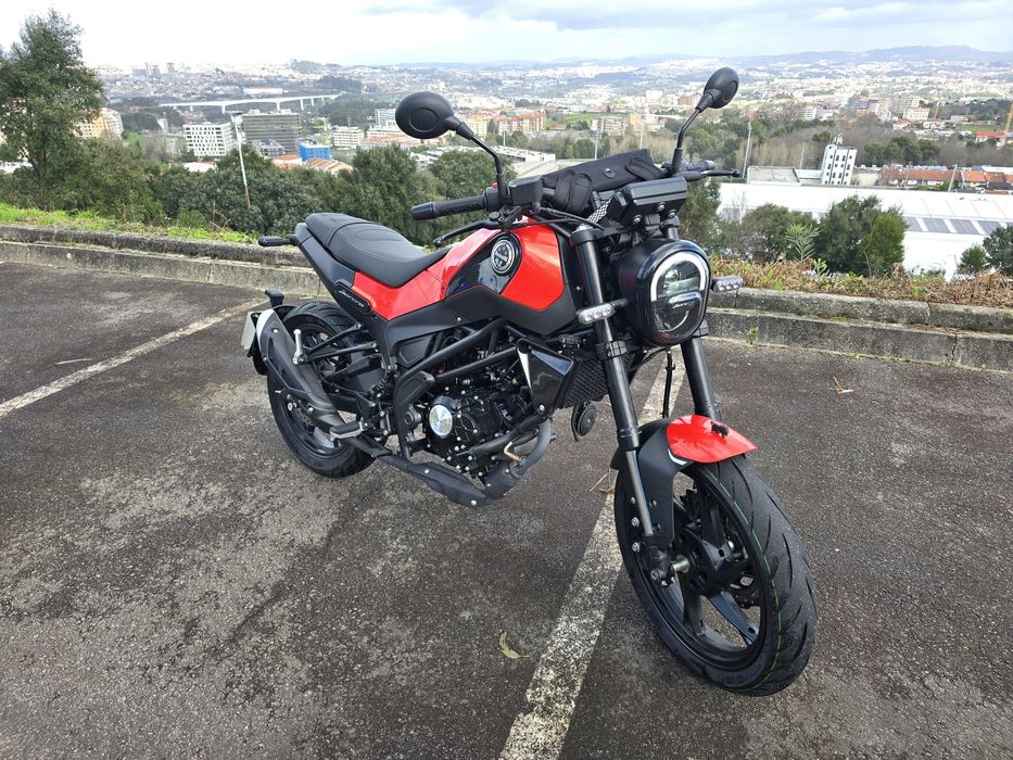 Mota Benelli Leoncino 125 / 3000km