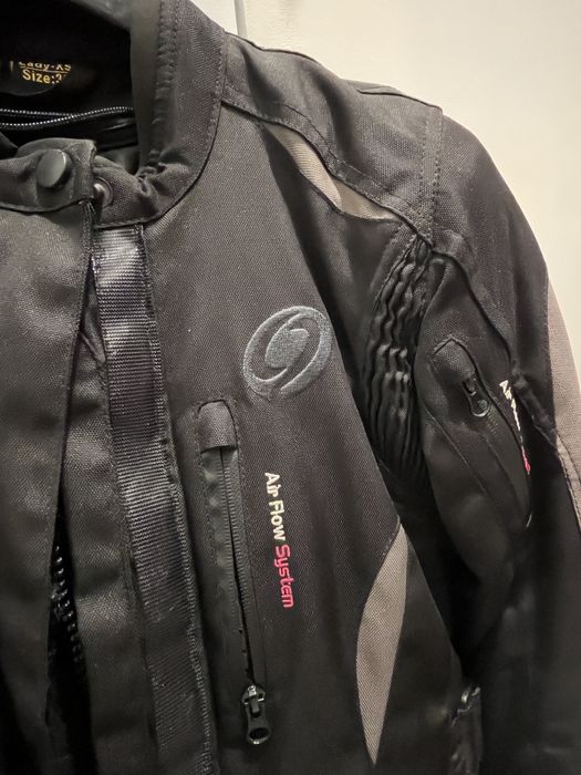 Casaco motard Caparica Peles