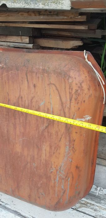 Продам бак в нормальному стані