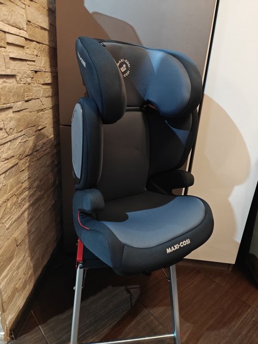 Fotelik samochodowy maxi Cosi 15-36kg ISOFIX, Rozchodzące boki. Nowy
