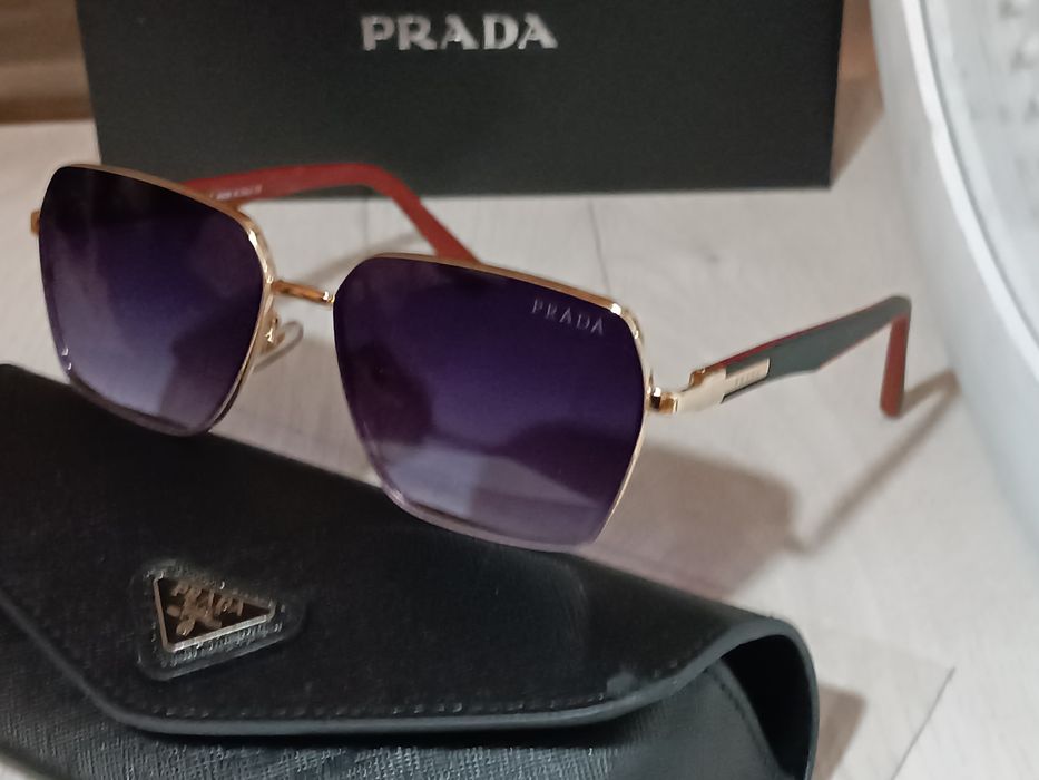 Брендові жіночі окуляри Prada. Нові