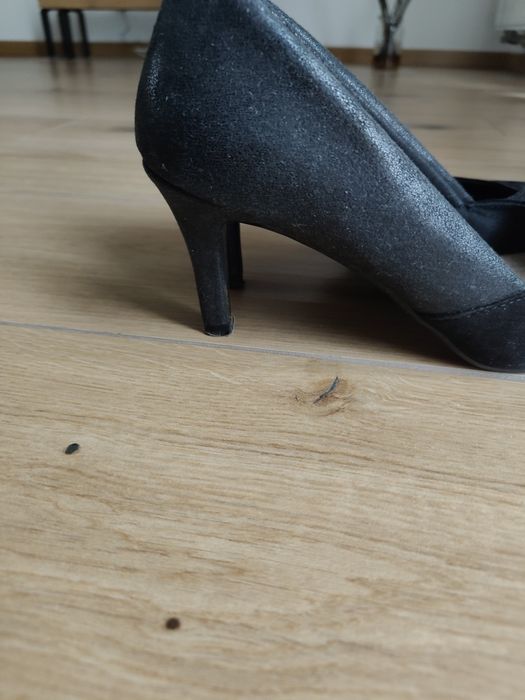 Buty na obcasie czarne