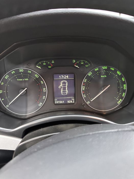 Шкода Октавиа А5 2.0 tdi
