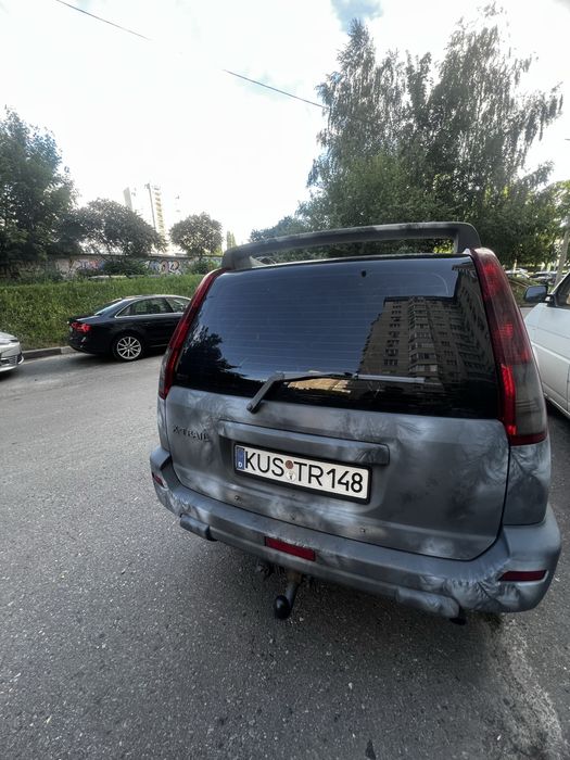 Nissan X-Trail T30
