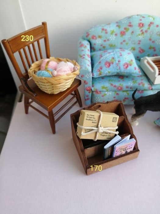 Мініатюра 1:12 ляльковий будинок, радіо вінтажна диван,меблі аксесуари