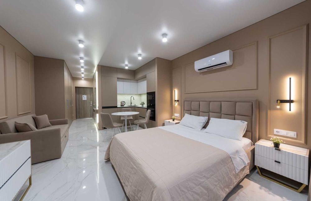 Подобово - люкс-апартаменти з видом на місто, у будинку з Генератором.