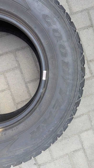 Шина розпаровка 255/75 R17 113T Goodyear Wrangel