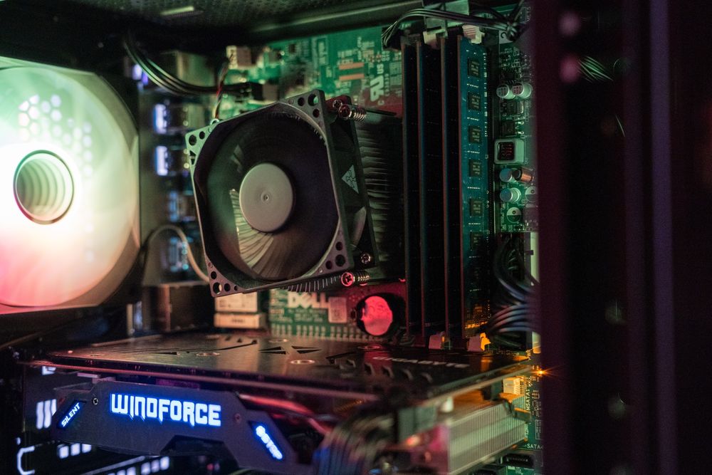 Komputer Gamingowy do gier i7 | 16gb | SSD 512 | Rx |