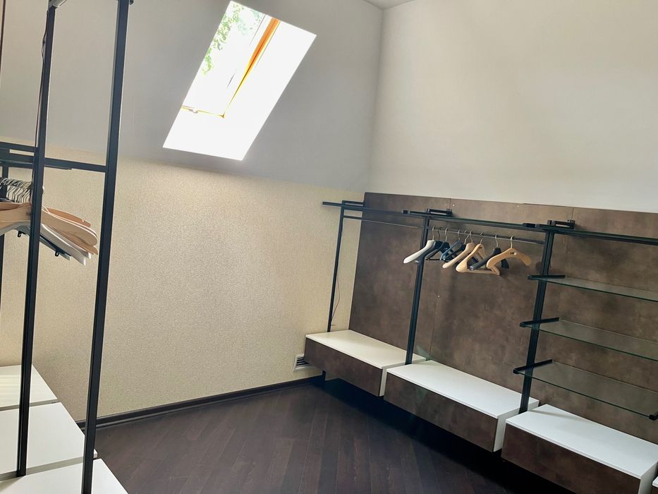 Лісники. КМ Зелений Гай. Будинок з басейном та панорамним краєвидом!