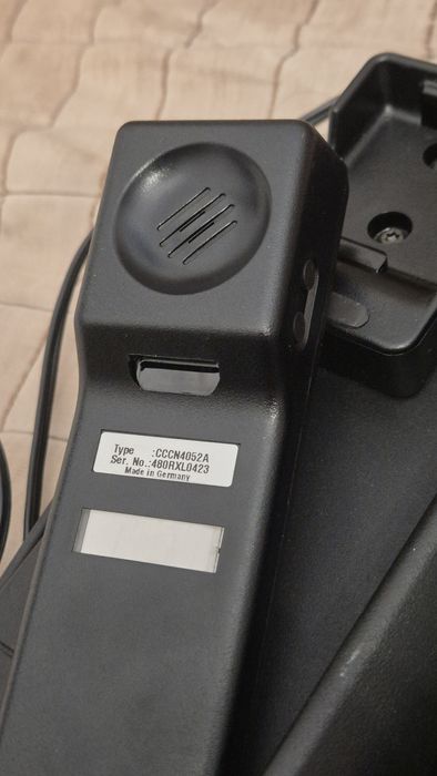 Telefon komórkowy Motorola Associate 2000