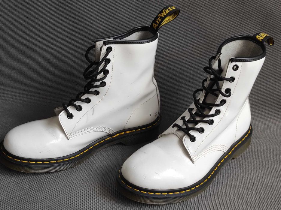2- Dr. Martens - Lakierowane glany R. 42