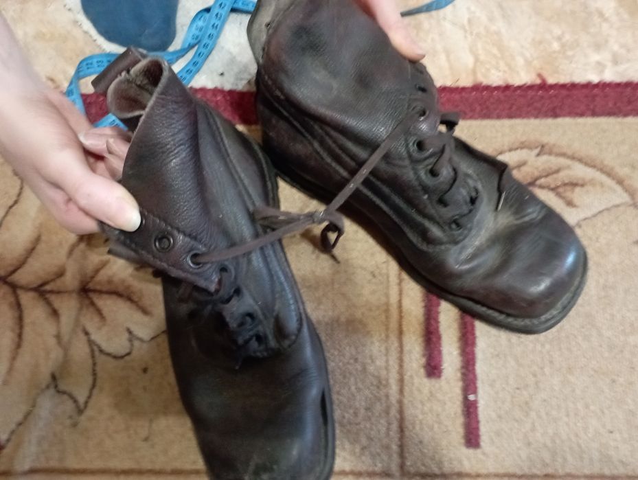 Чоботи чоловічі шкіряні