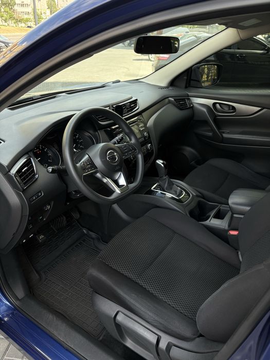 Продам Nissan Rogue Sport 2018