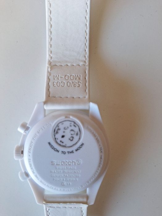 Omega swatch moon snoopy