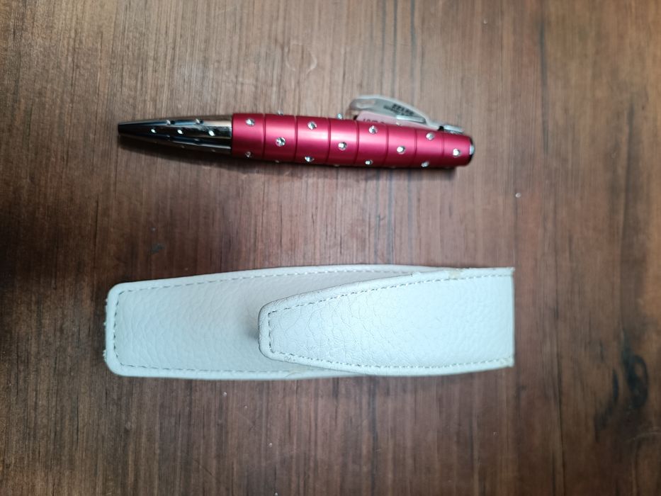 Caneta c/cristais Swarovski