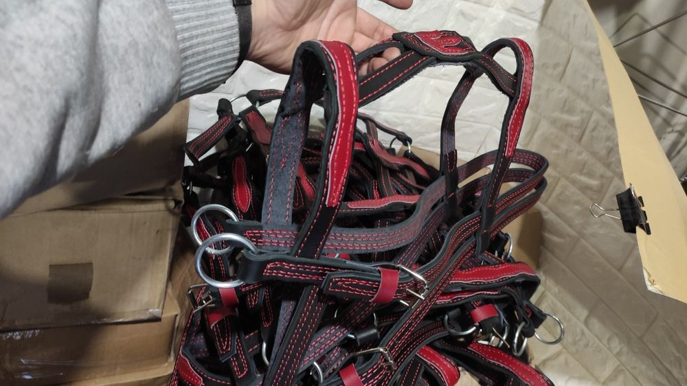 Шкіряна вуздечка на коня кантарка кантар недоуздок капейстра наголовни