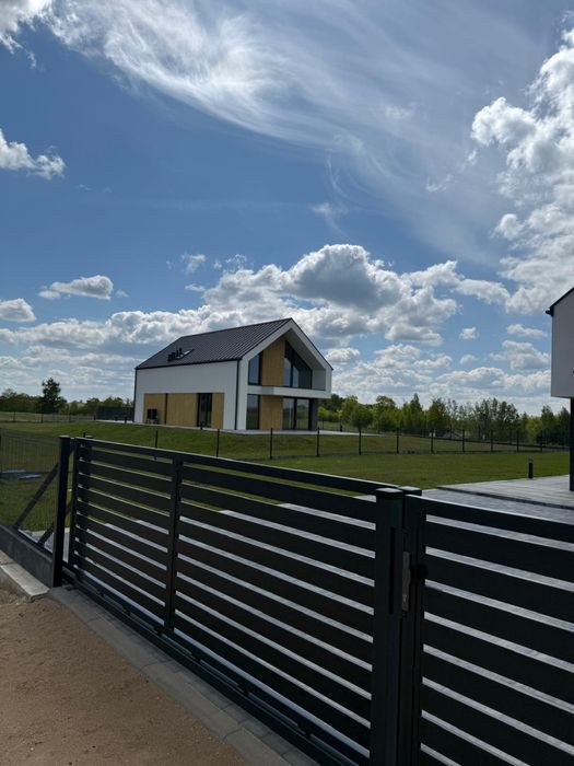 Dom nad jeziorem