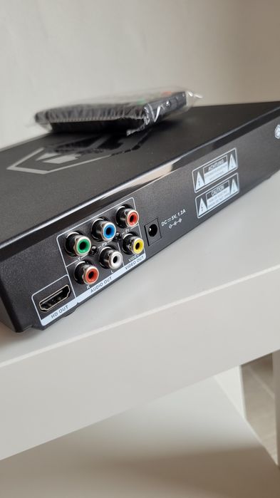 Leitor DVD / CD Oakcastle DVD100 Full HD (Multirregião) – C/ Caixa e Garantia