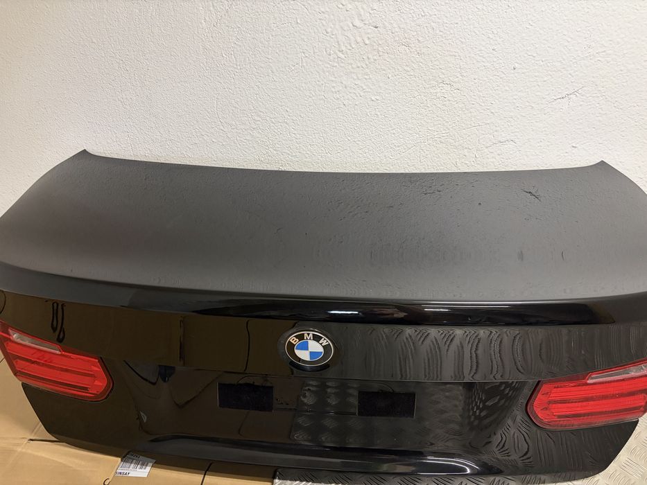 Klapa tył bmw f30 475 blacsaphir