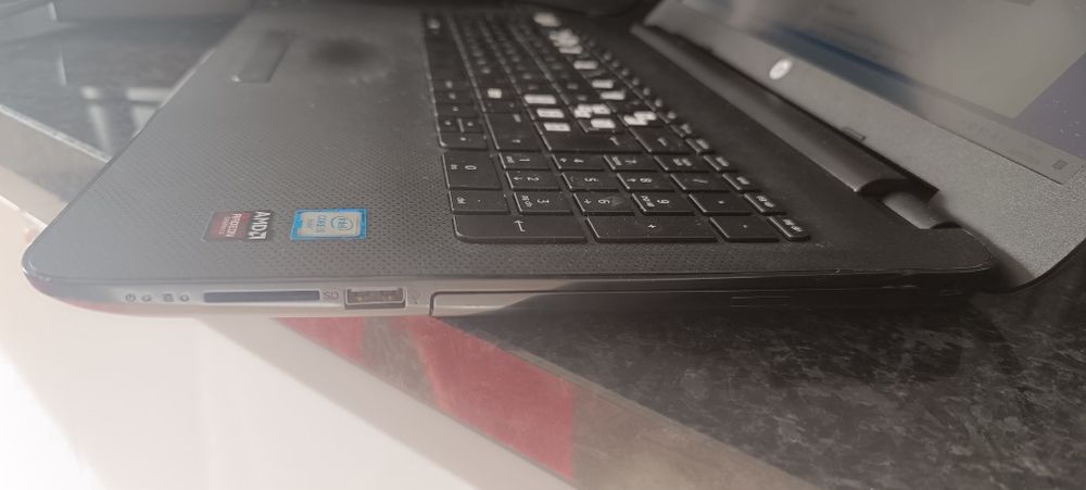 Portátil HP 250 Intel corei5