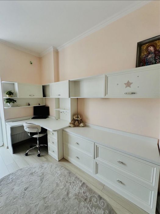 Продам  набор мебели