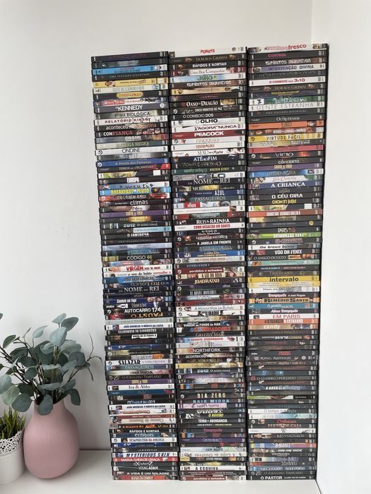 Super Coleção de 250 DVDs por Apenas 100€! Imperdível!