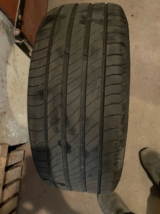 4x Michelin Primacy 4