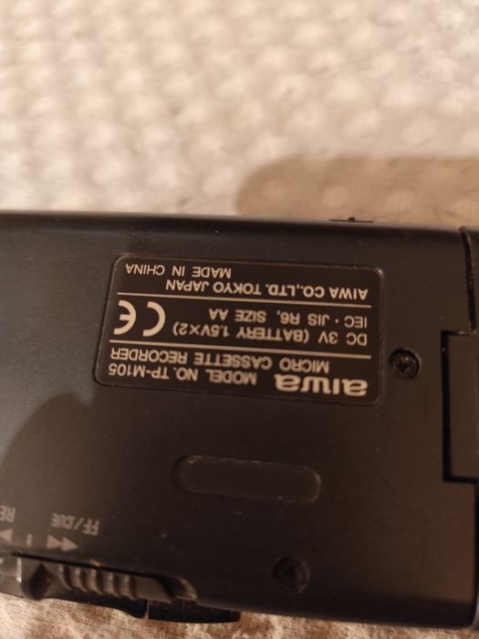 Dyktafon aiwa. M105