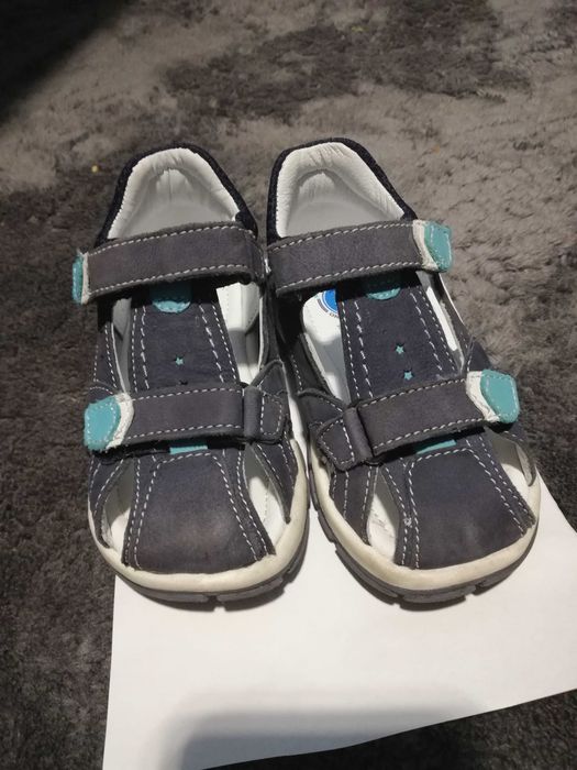 Sprzedam sandałki chłopięce Lasocki kids rozm. 23