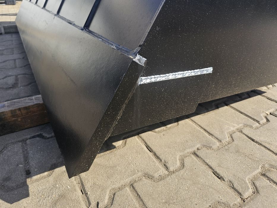 Łyżka ładowarki Manitou 235cm hardox 1m3