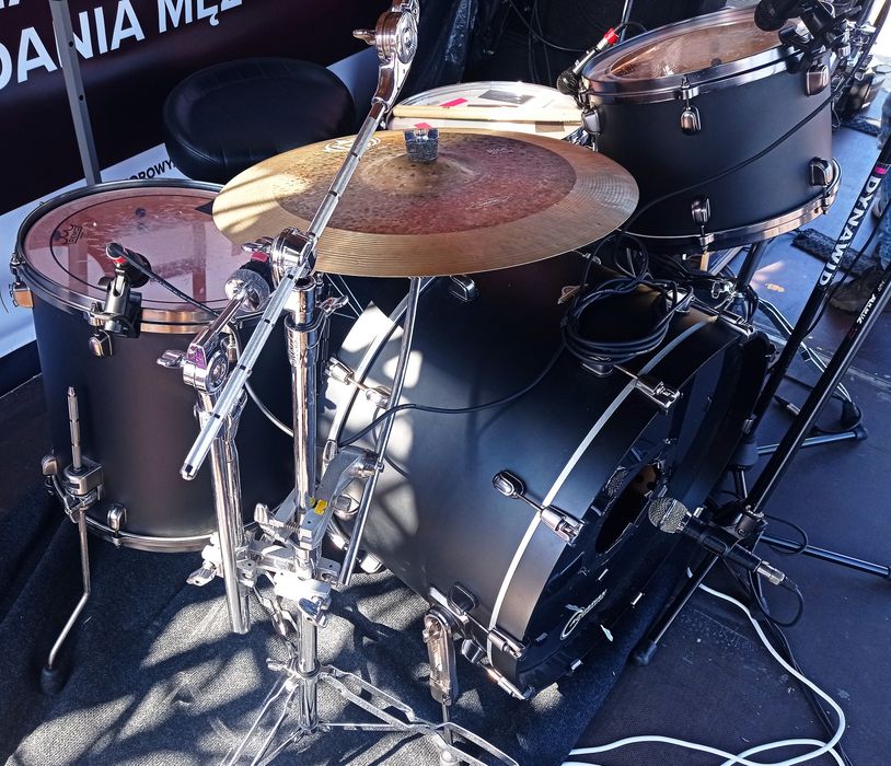 Tama starclassic maple MA34CZ Flat black zestaw perkusyjny perkusja
