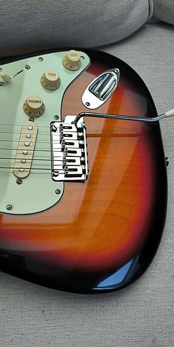 Fender Stratocaster Player Plus SSS 3TS