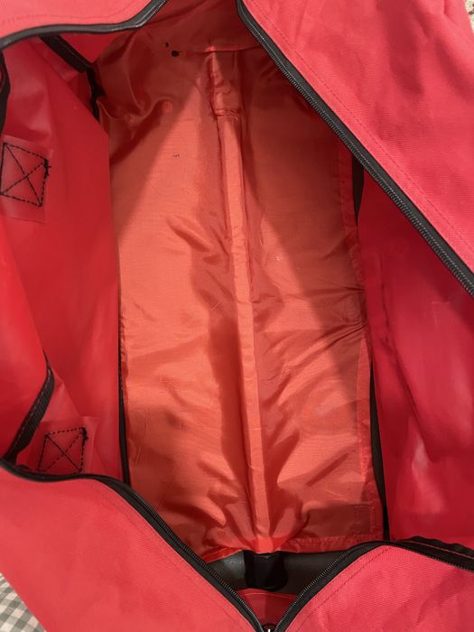 Mala de viagem - muito bom estado