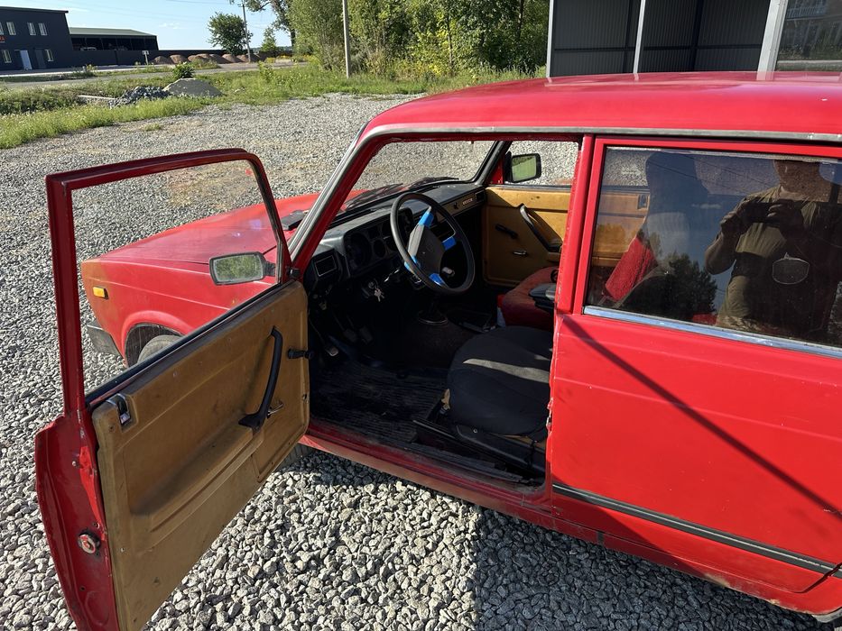 ВАЗ 2105 експортна (Lada Riva), переоформлення