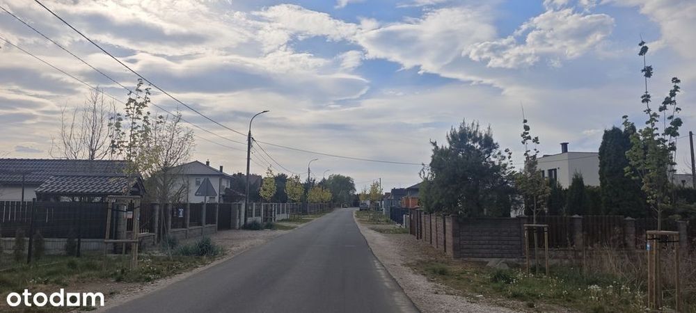 Borzęcin Duży działka bud. blisko szkoły i parku.