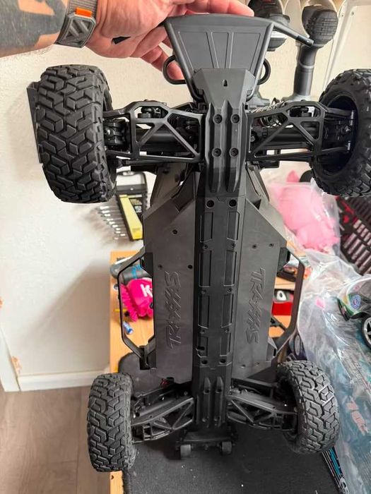 Traxxas maxx slash
