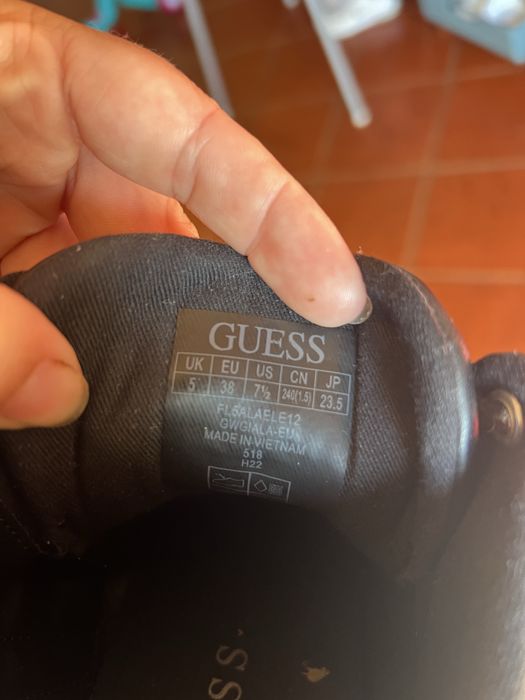 Tenis Guess mulher
