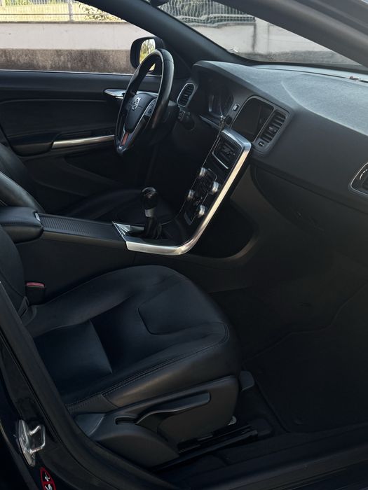 Volvo V60 — fotografia 5