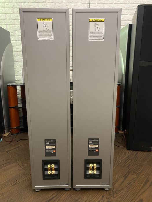 Акустика колонки JBL E80
