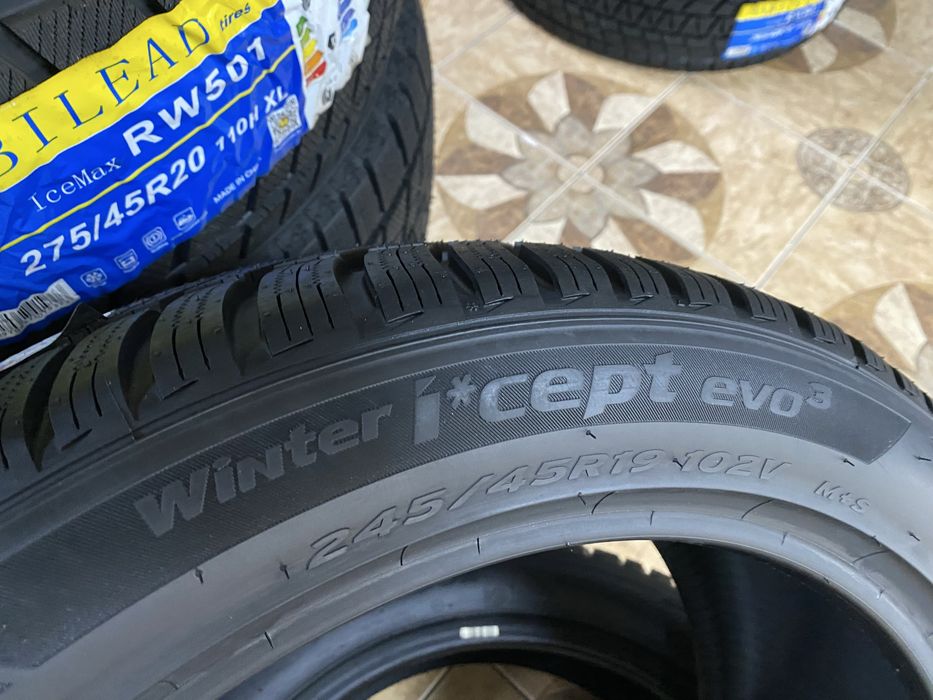 Пара 245/45/19 102V XL HANKOOK Winter i*cept evo 3