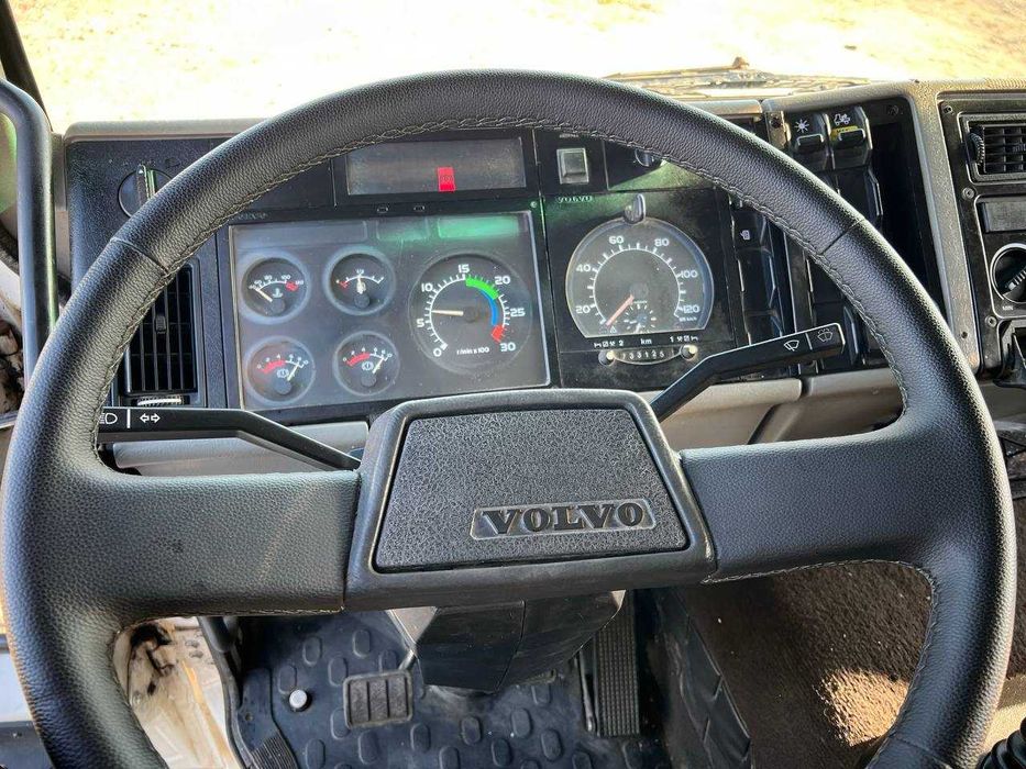 Volvo FL6 1998 | Евакуатор 8,5 м | На ходу | Документи спецавто