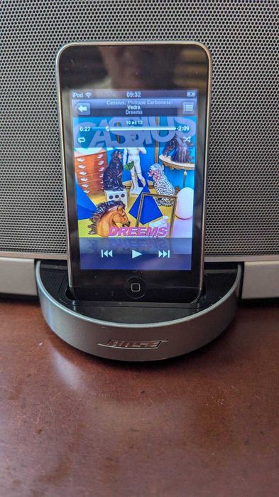 Bose SoundDock & Apple iPod 3rd Generation 64GB