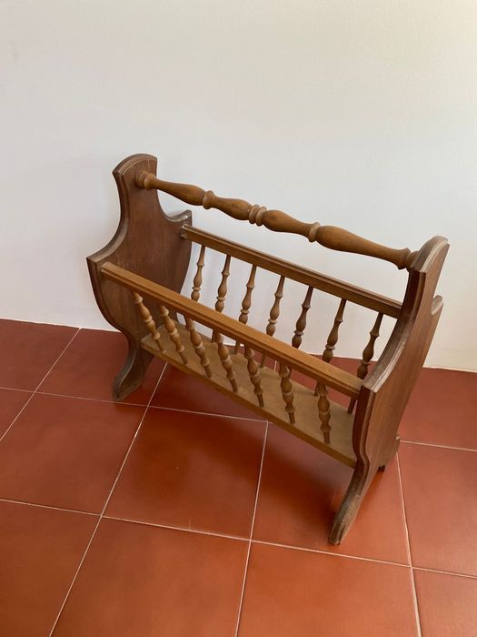Porta Revistas em madeira
