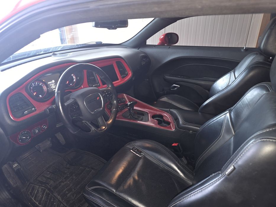 Dodge challenger 5,7 V8 R/T PLUS 2017r