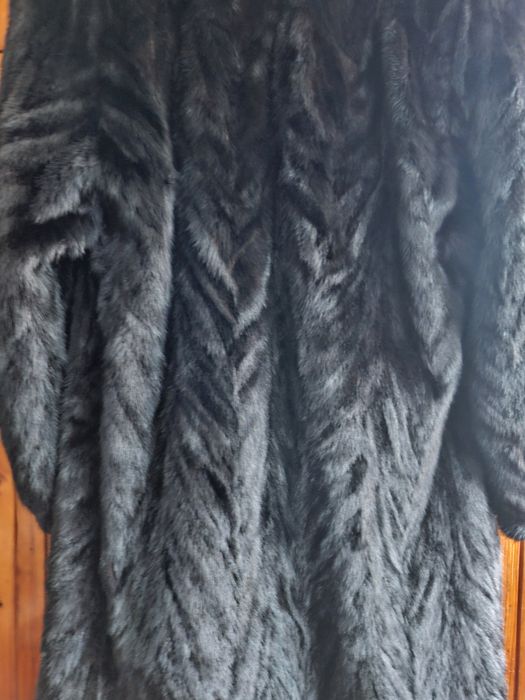 Шуба норкова  чорна