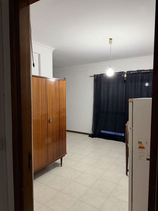 Quarto para arrendar Viseu